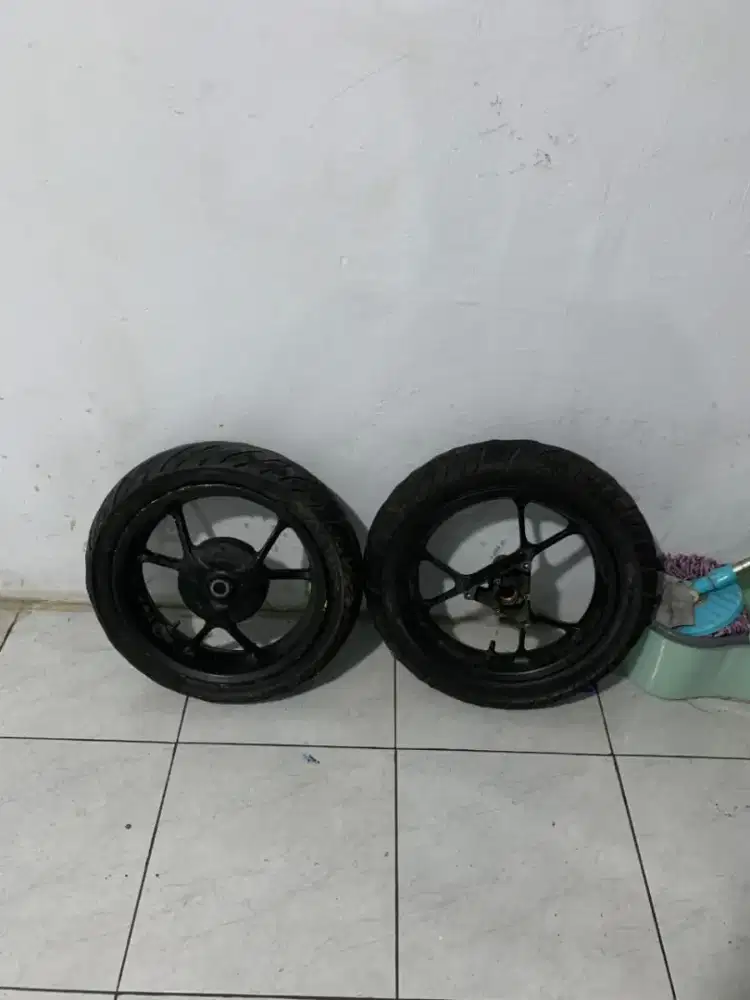 Veleg & Ban Yamaha Aerox