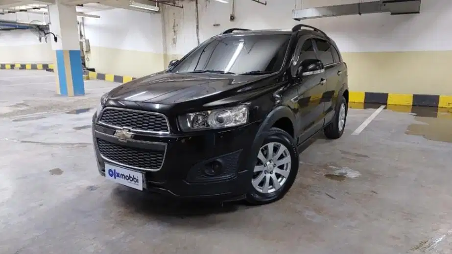 DP Rendah  8JT - Chevrolet Captiva 2.0 LS Solar-AT 2015 Hitam
