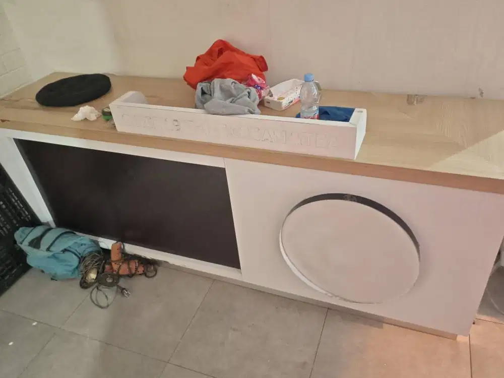 MEJA KASIR FNB MINUMAN MULTIPLEK+HPL+ACP