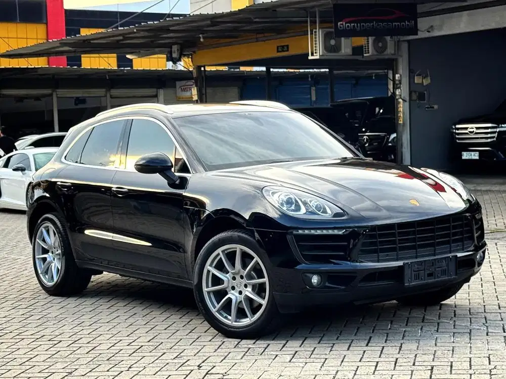 Porsche Macan 2.0 Bensin 2016 Low ODO