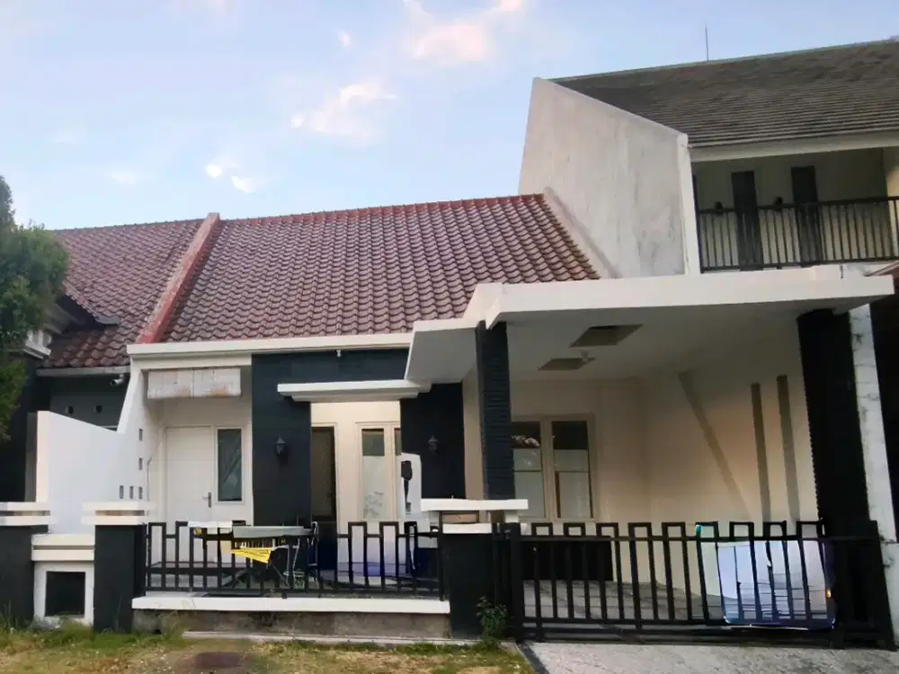 Disewakan Rumah Purimas Rungkut