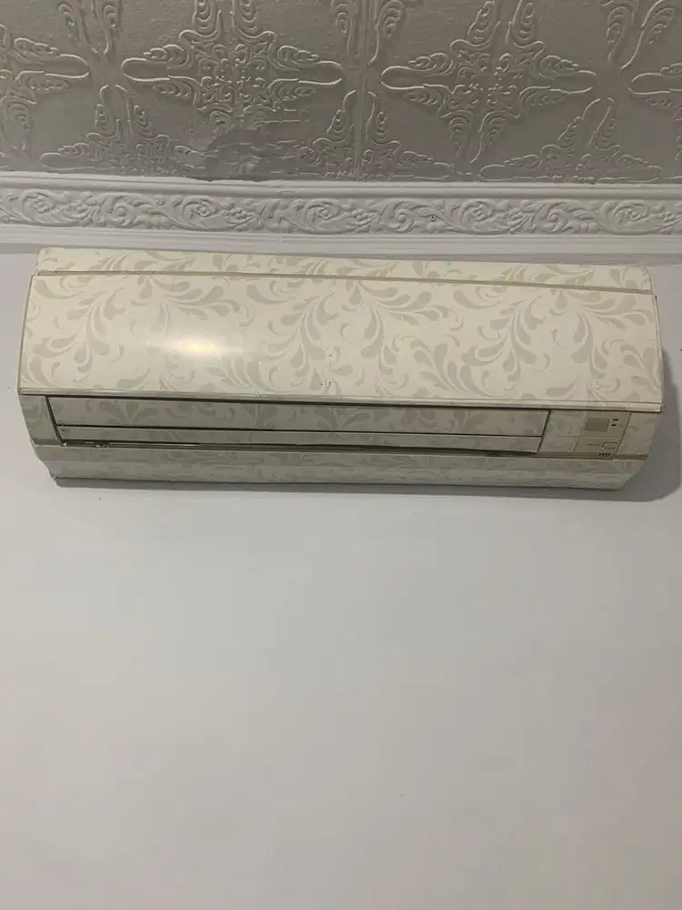 Dijual AC Daikin 2 PK masih bagus