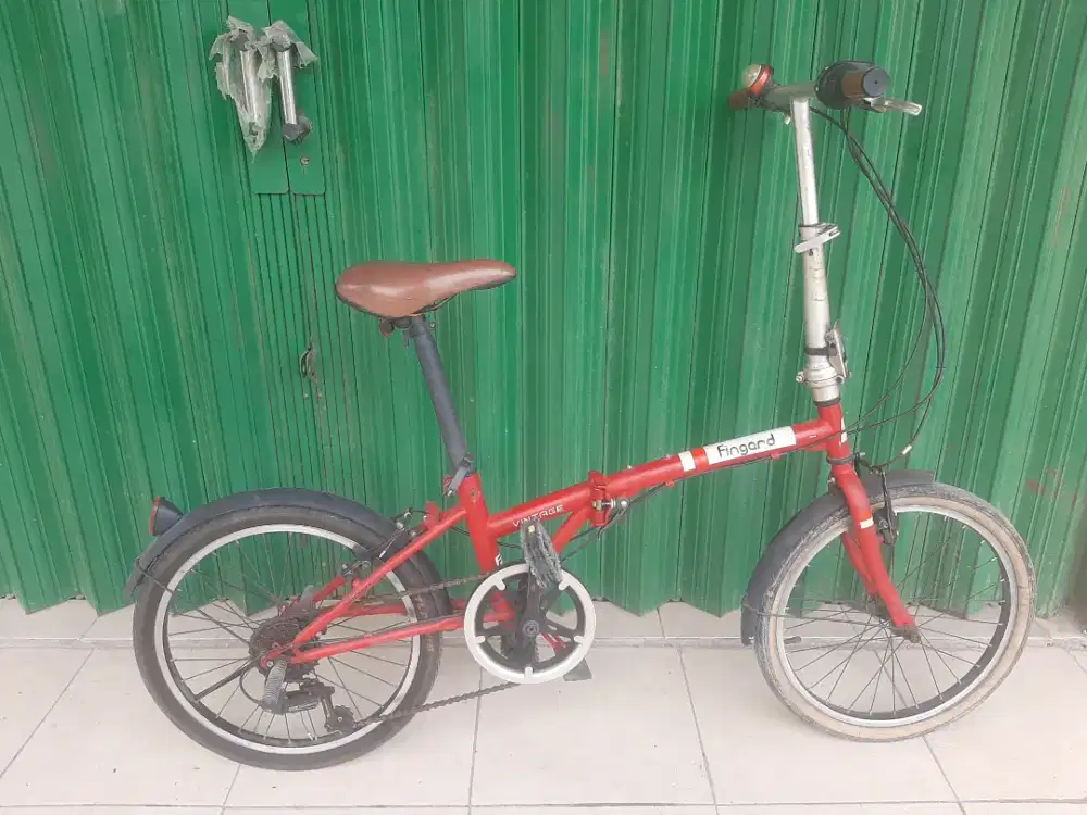 Sepeda lipat uk 20