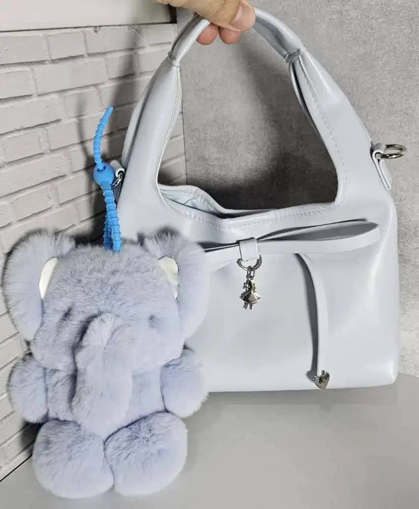 bag charm bentuk gajah sangat halus merk ALPHA GOODS