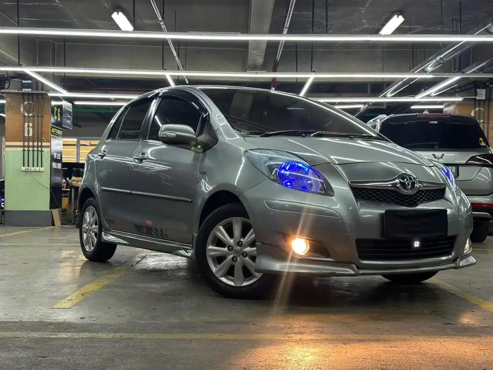 YARIS 1.5 S LIMITED 2010