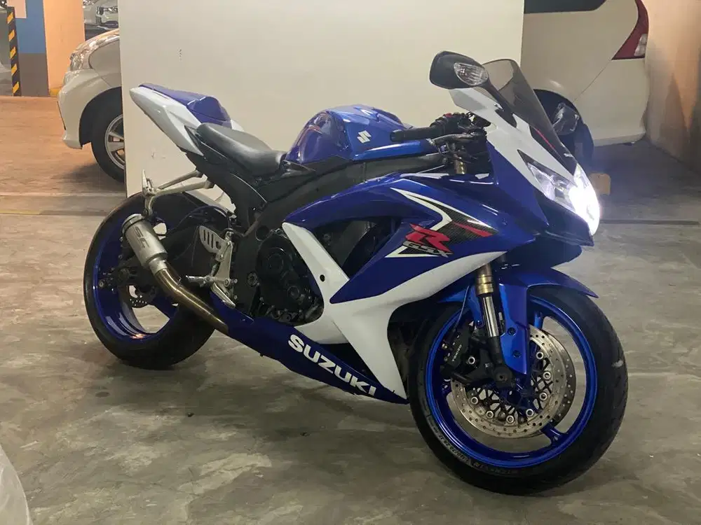 Suzuki GSX 600 K8 GSXR 600 GSX600 R6 CBR600 Z800 ZX25R ER6N