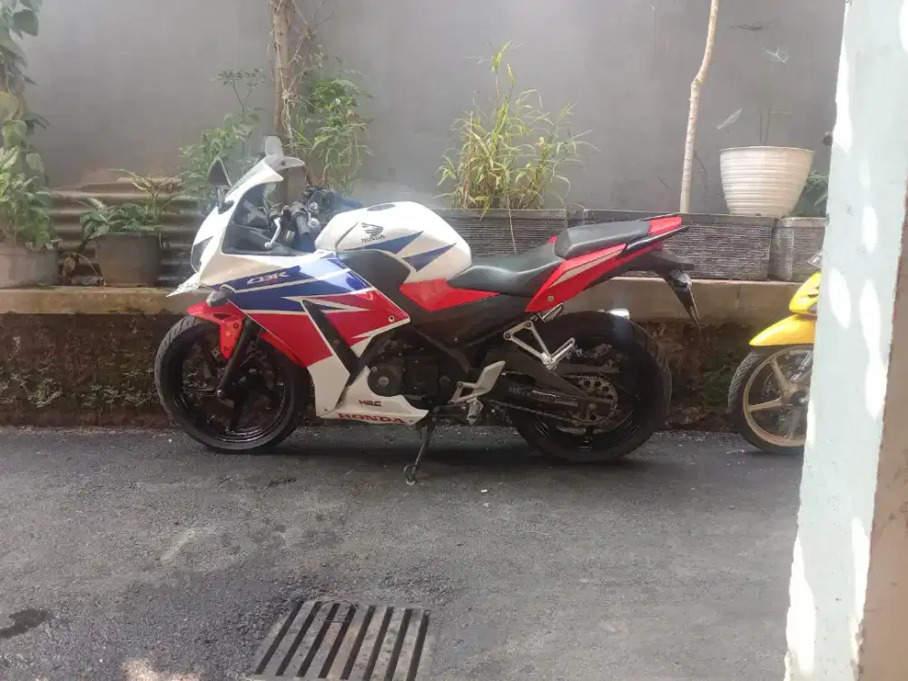 Motor Honda Cbr 150 cc