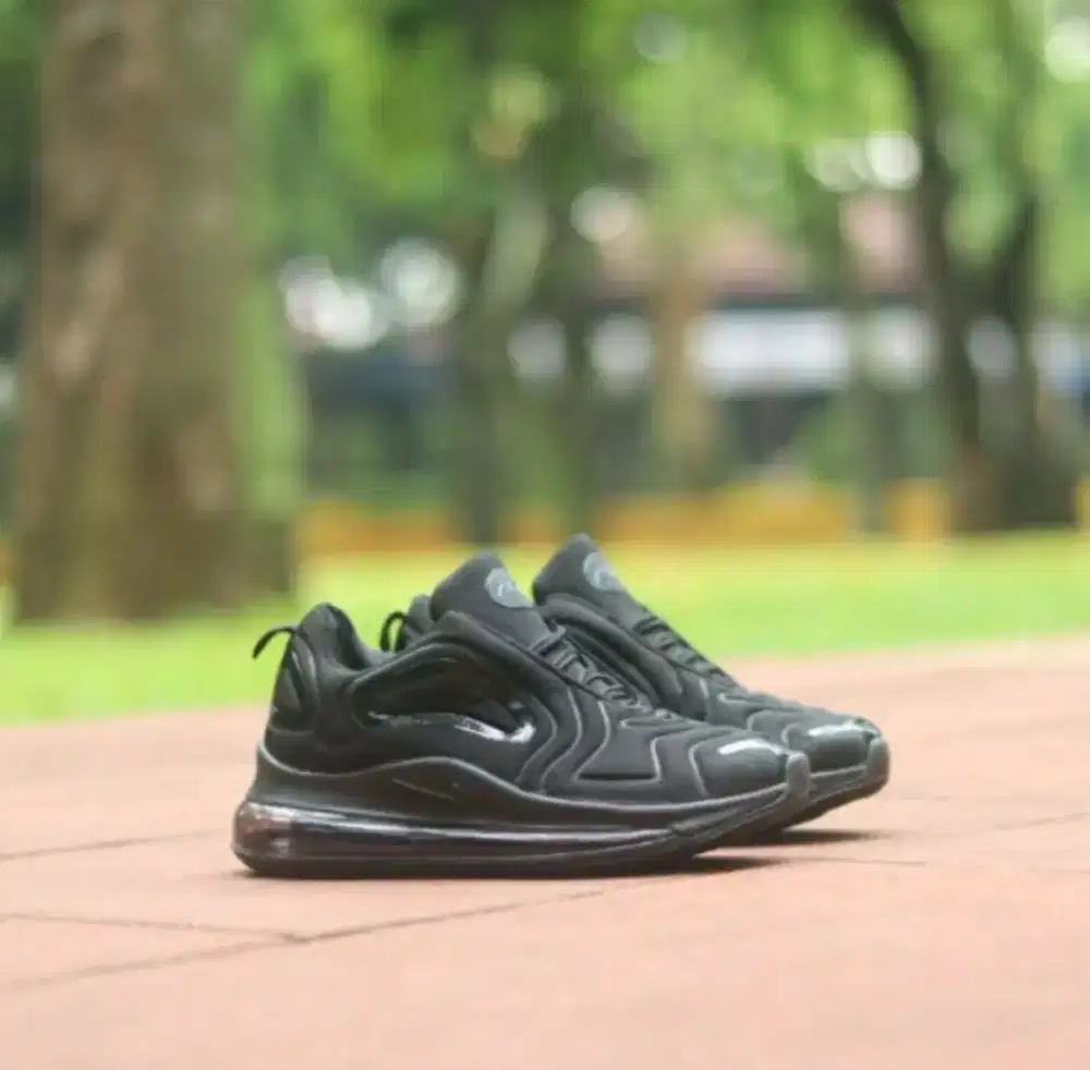 Sepatu Nike Airmax720