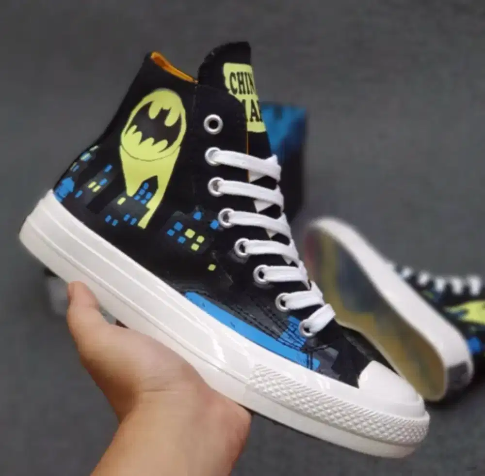 Sepatu Converse 70s High X Batman Chinatown Glow In The Dark