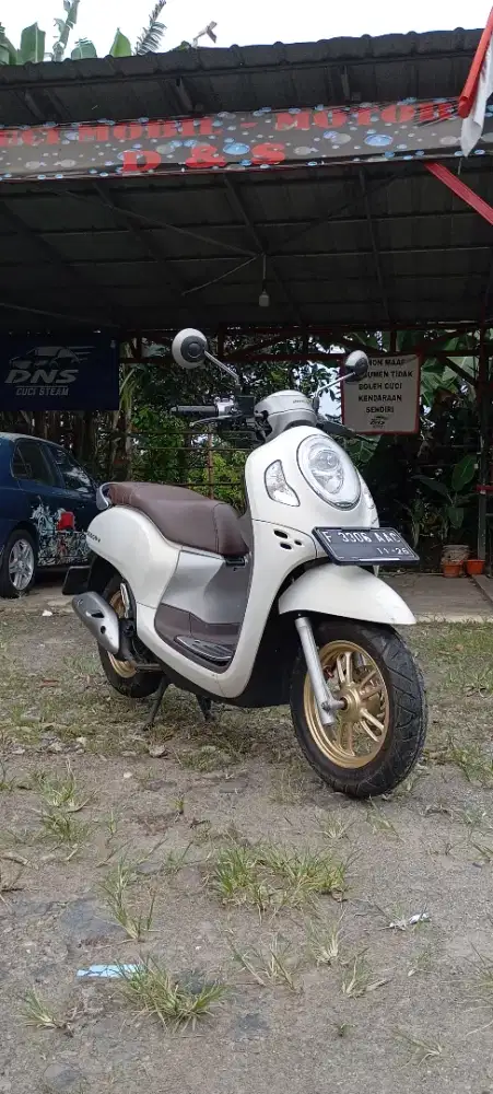 HONDA SCOOPY 2021