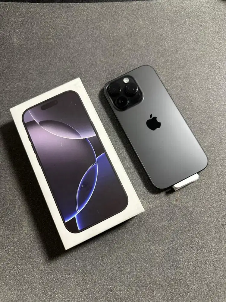 Iphone 16 pro 128 gb ibox jarang di pakai