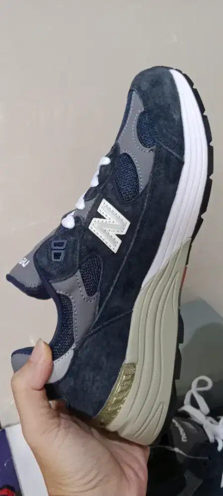 NB 992 second like new size 40