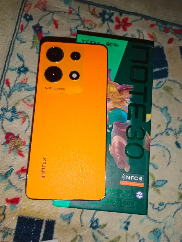Infinix Note 30 8/256GB Helio G99 HP Dus