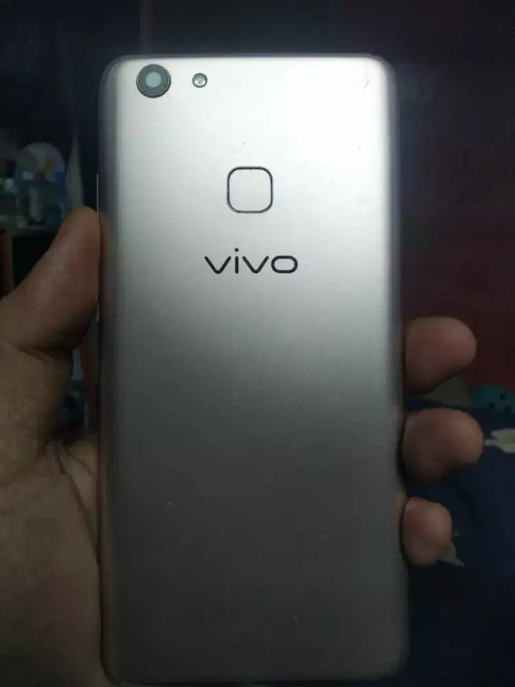 Vivo V7+ Orian segel