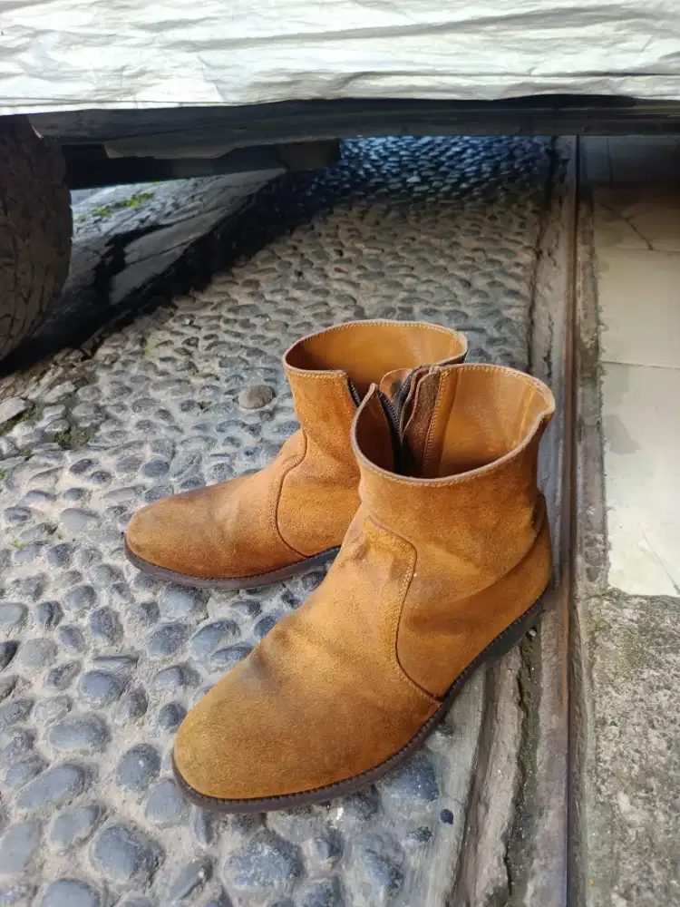 sepatu boot merk txture