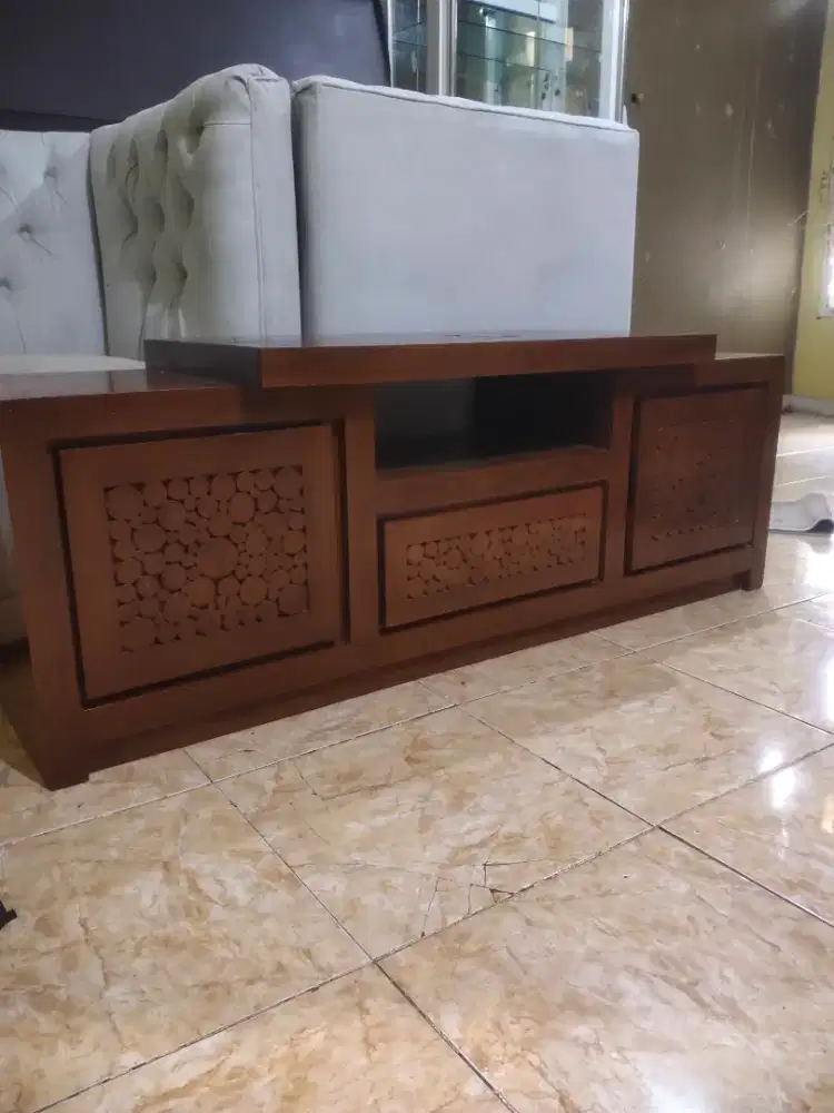 Bufet tv kayu jati