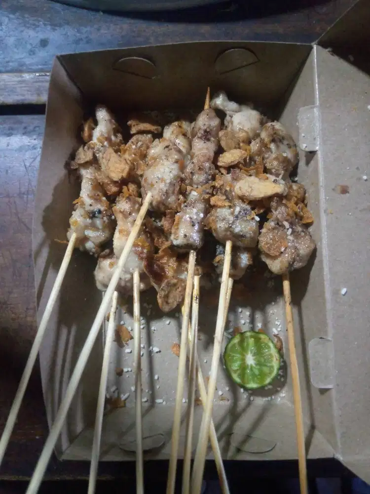 Mencari pekerjaan dan mencari rezeki...
