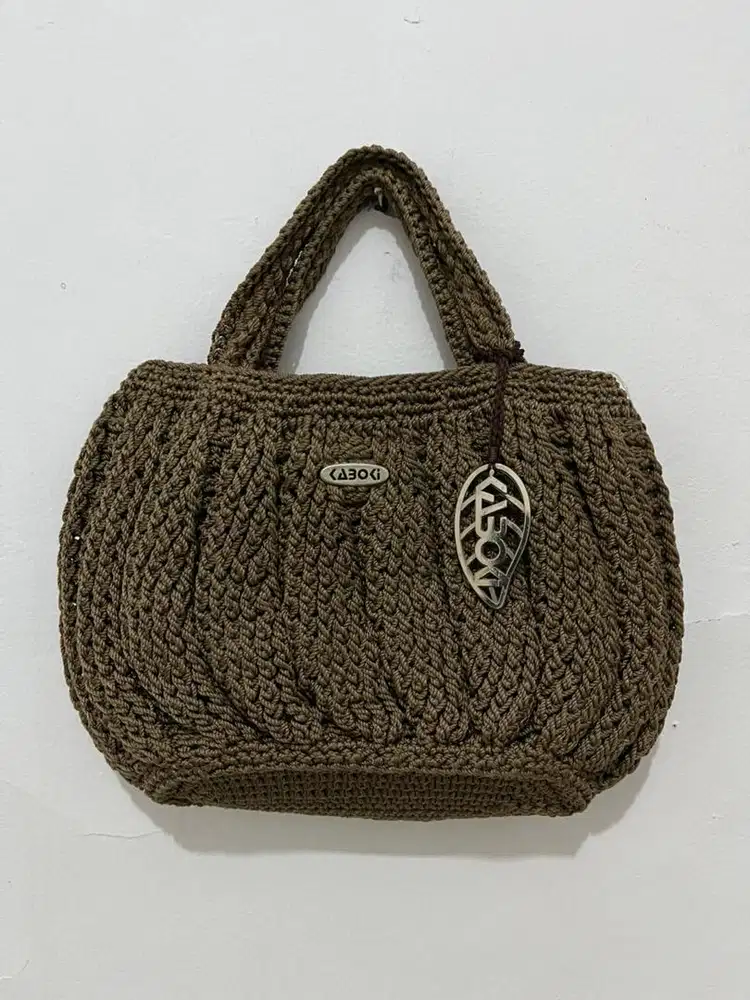 tas tangan rajut