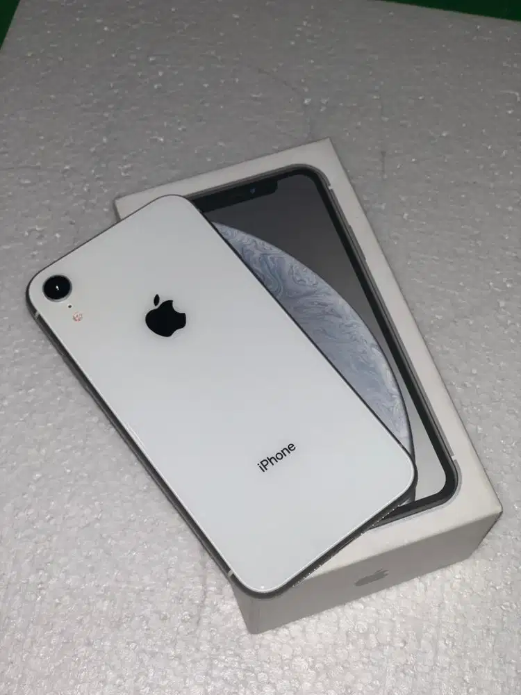 Ipone xr white all operator