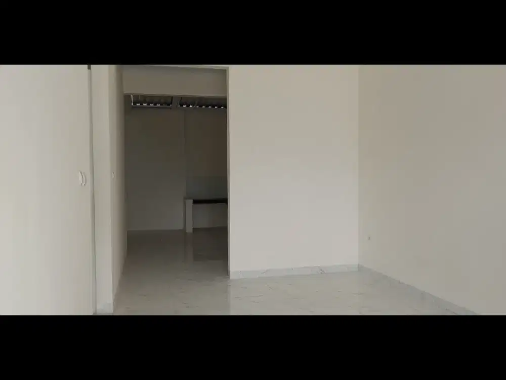 Rumah Cluster Summerville sudah renovasi total, Taman Kopo Indah