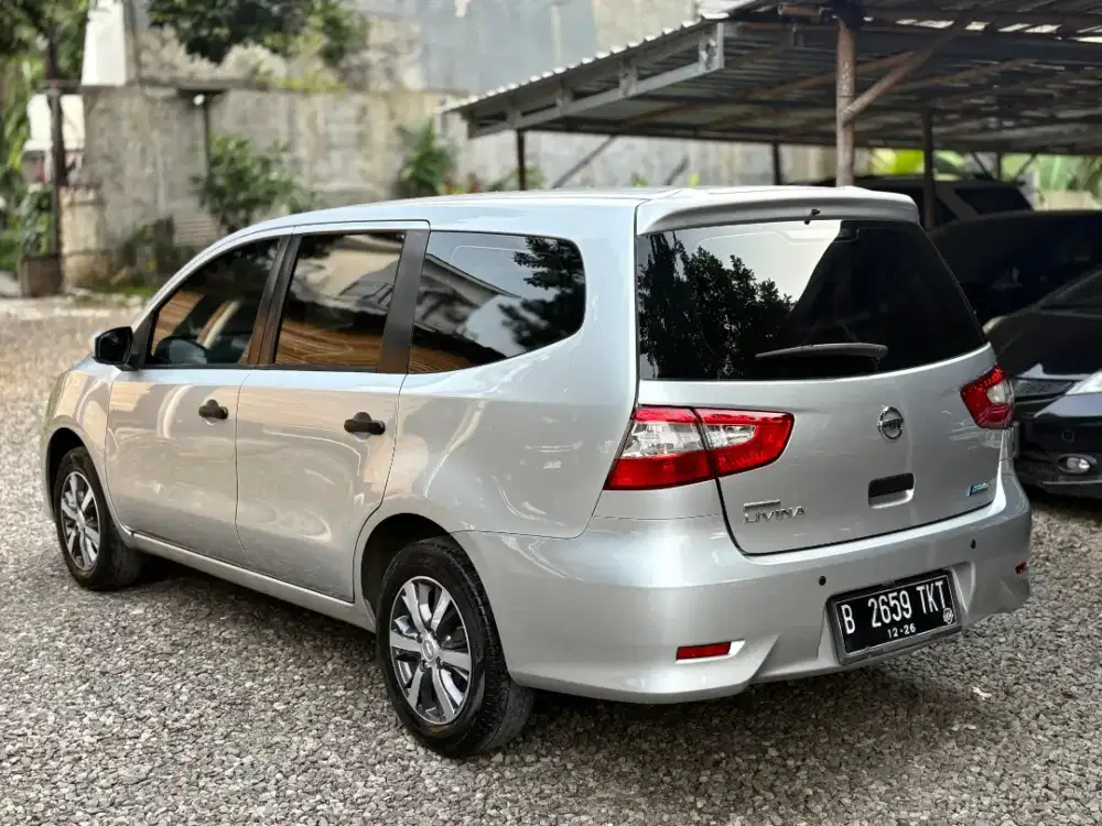 NISSAN GRAND LIVINA AUTOMATIC 2016