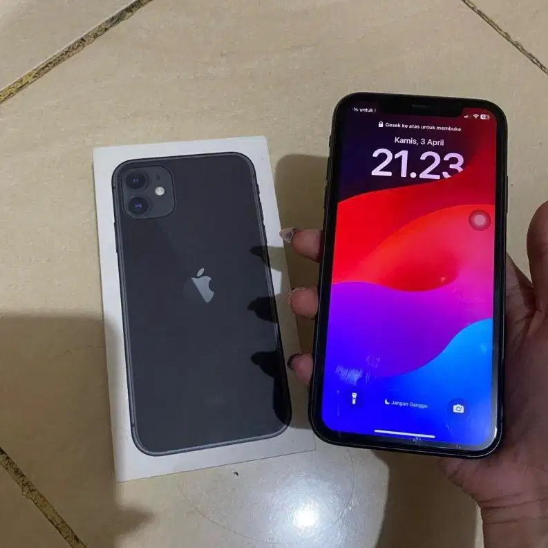 IPHONE 11 64GB IBOX (BISA NEGO)