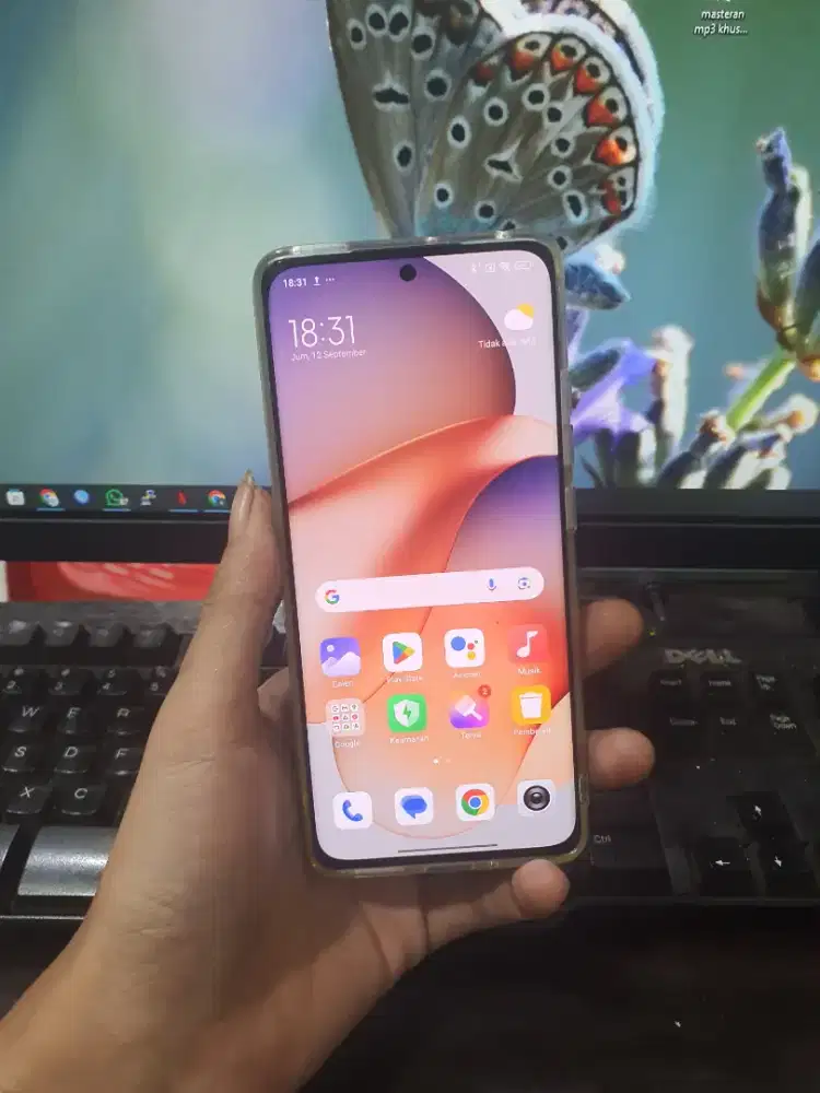 Xiaomi Mi 12 8/256 – Snapdragon 8 Gen 1 | Mulus + Charger