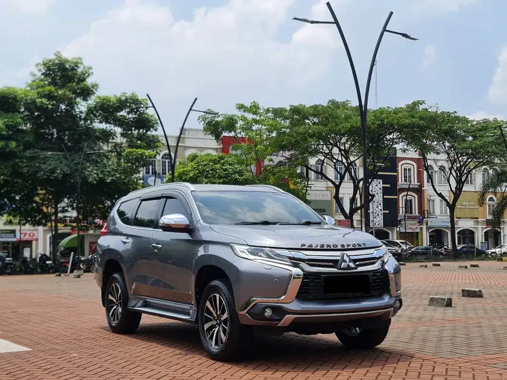 SUNROOF Km=72rb PAJAK=2026 Mitsubishi Pajero Dakar 2020 nik 2019