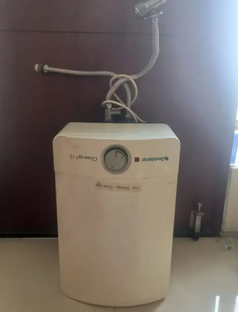 Water Heater Daalderop Closeup 15 Murah