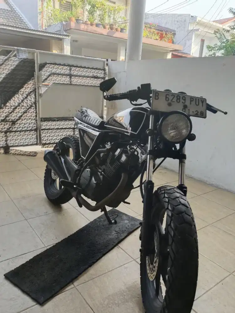 Megapro custom 2013