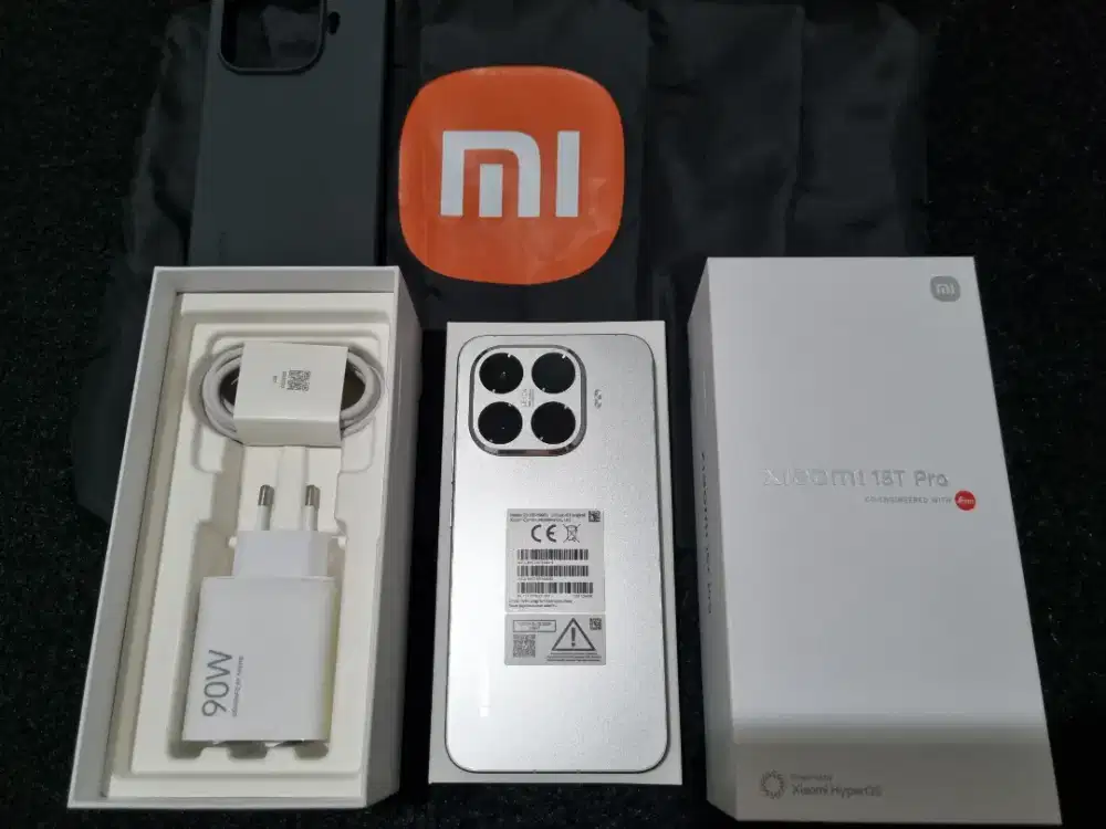 Xiaomi 15T 12/1TB Fullset Like new