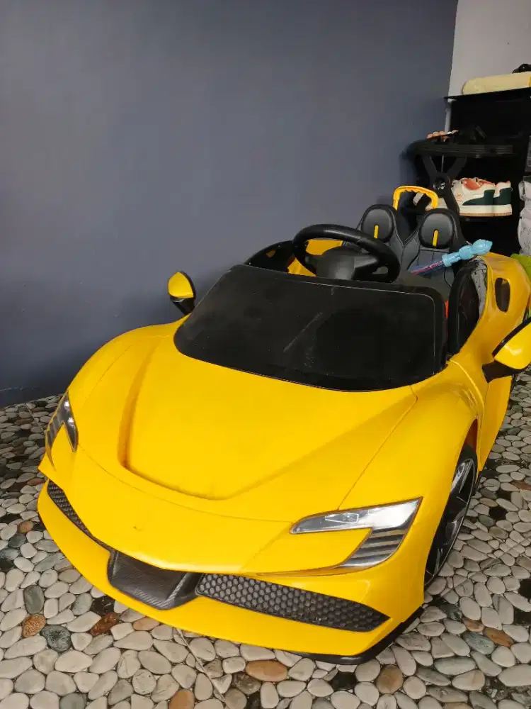 MOBIL AKI anak PMB M-6188
