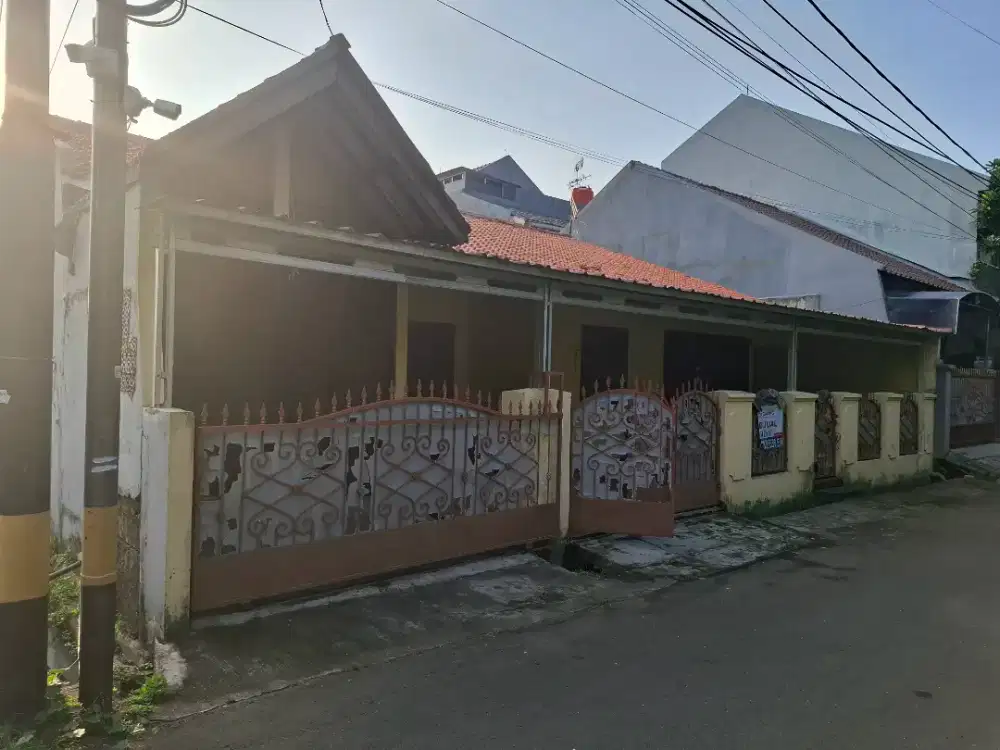 DIJUAL RUMAH TINGGAL