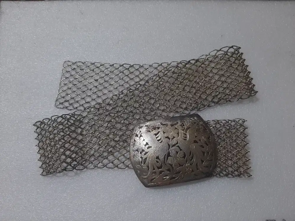 Sabuk vintage jaring ikan motif burung