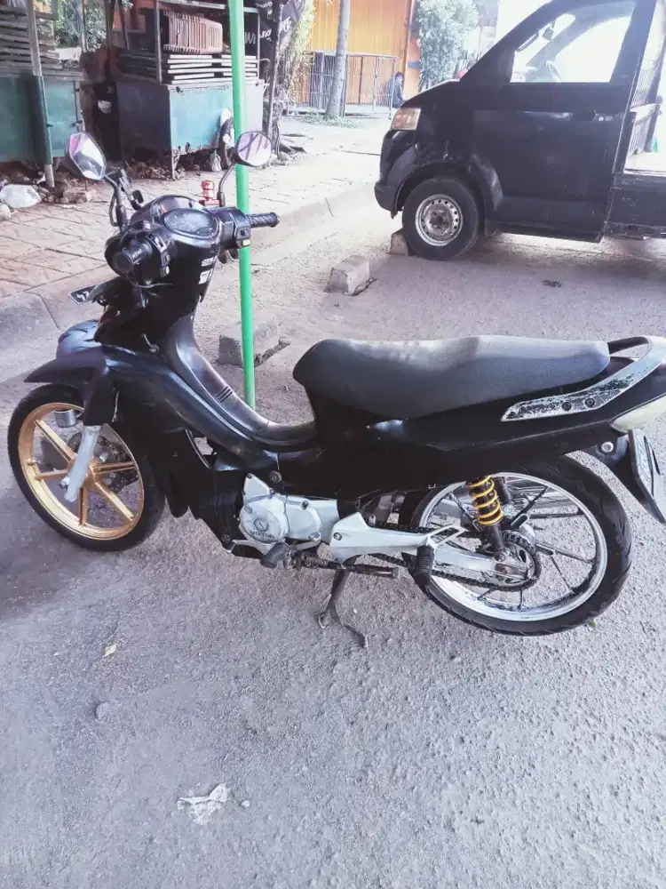 Jual honda kharisma