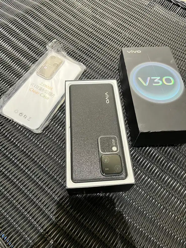 Vivo V30 5G 8/256 GB