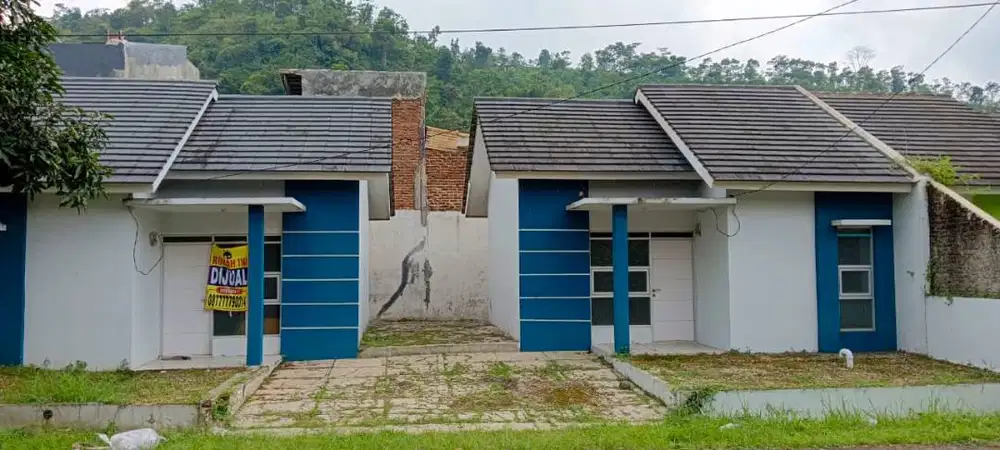 Rumah Strategis di Padalarang – Dekat Stasiun KA (DIJUAL CEPAT)