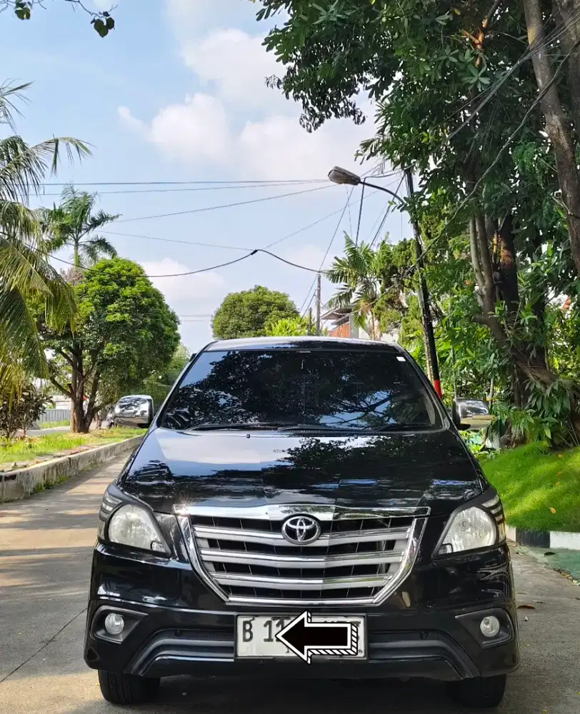 Toyota Innova g matik bensin istimewa
