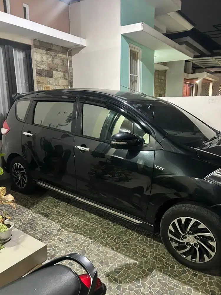 SUZUKI ERTIGA DREZA AT 2017