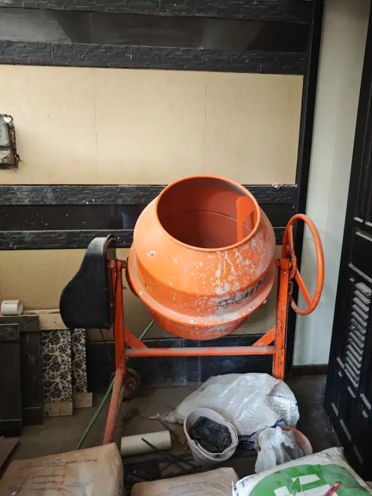 molen listrik 200liter merk starke (dipake hanya 6bln dari beli baru)