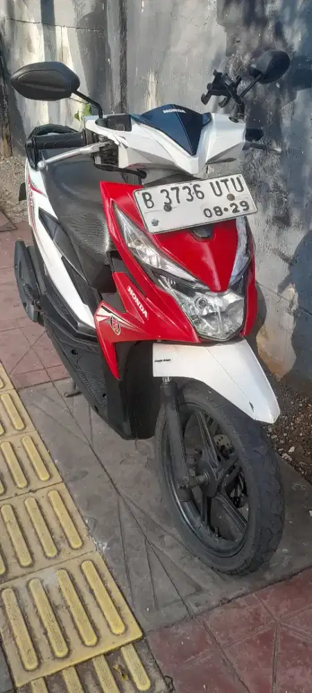 Beat 2019 merah putih