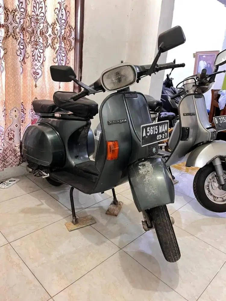 Vespa exslusive 2 1996 original paint