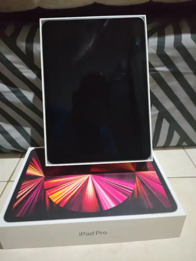 Ipad Pro 11 inch 3rd gen 256gb ibox wifi only second bisa nepis