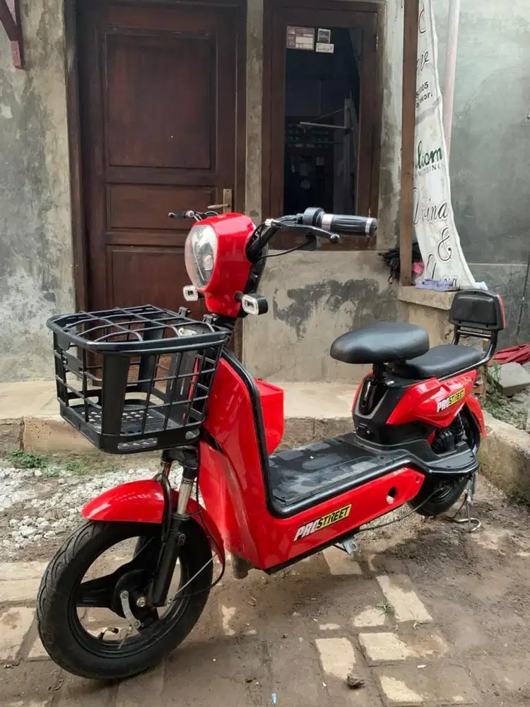sepeda listrik prostreet