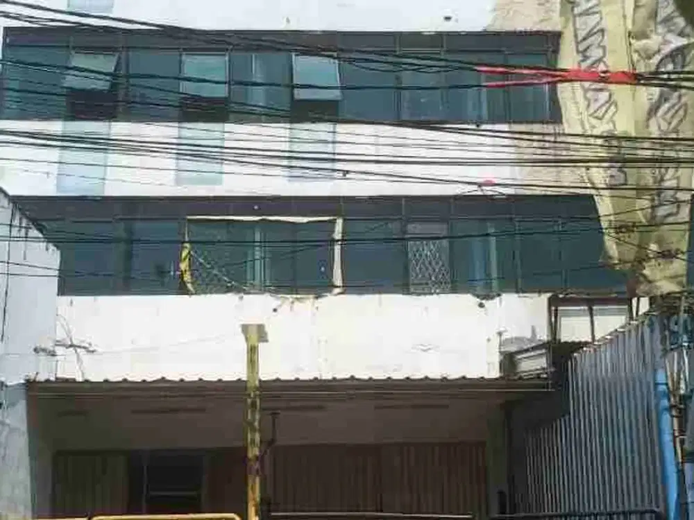 Ruko Gandeng di Senen Jakarta Pusat