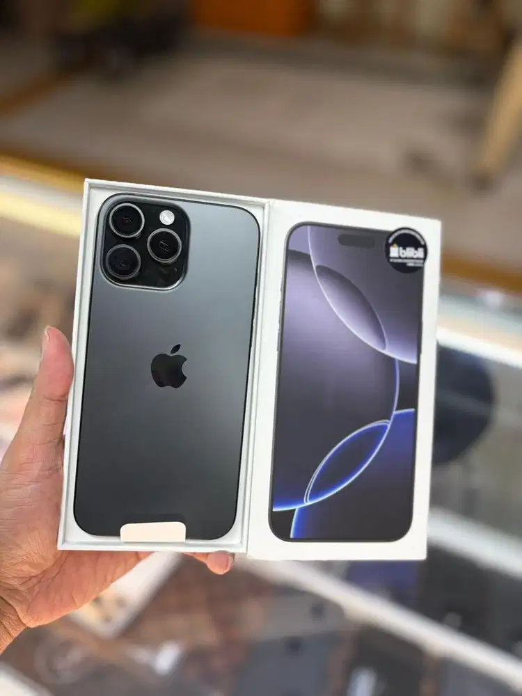 Iphone 16PM 256gb black titanium OPEN BOOK iBox