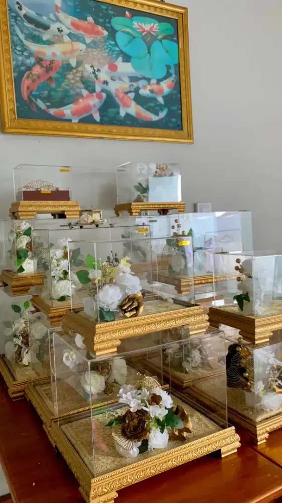 Box Akrilik 16pcs