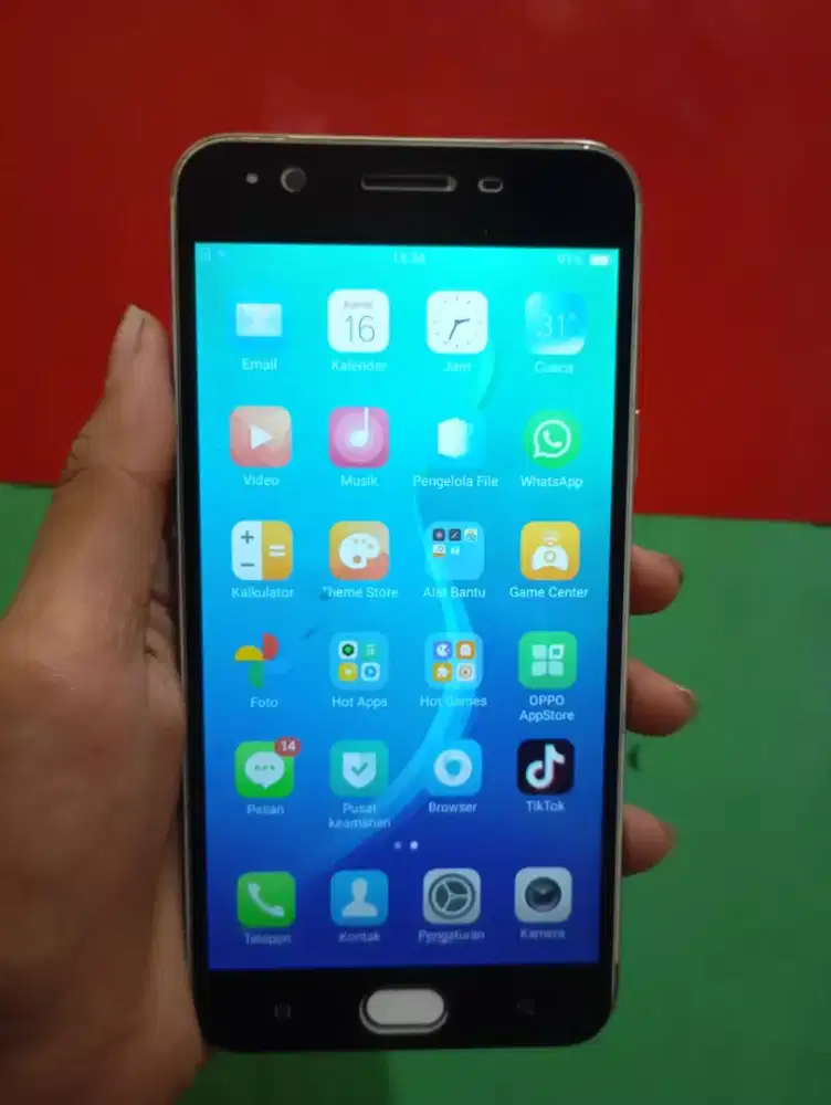 oppo f1s ram 4/64GB 4G LTE
