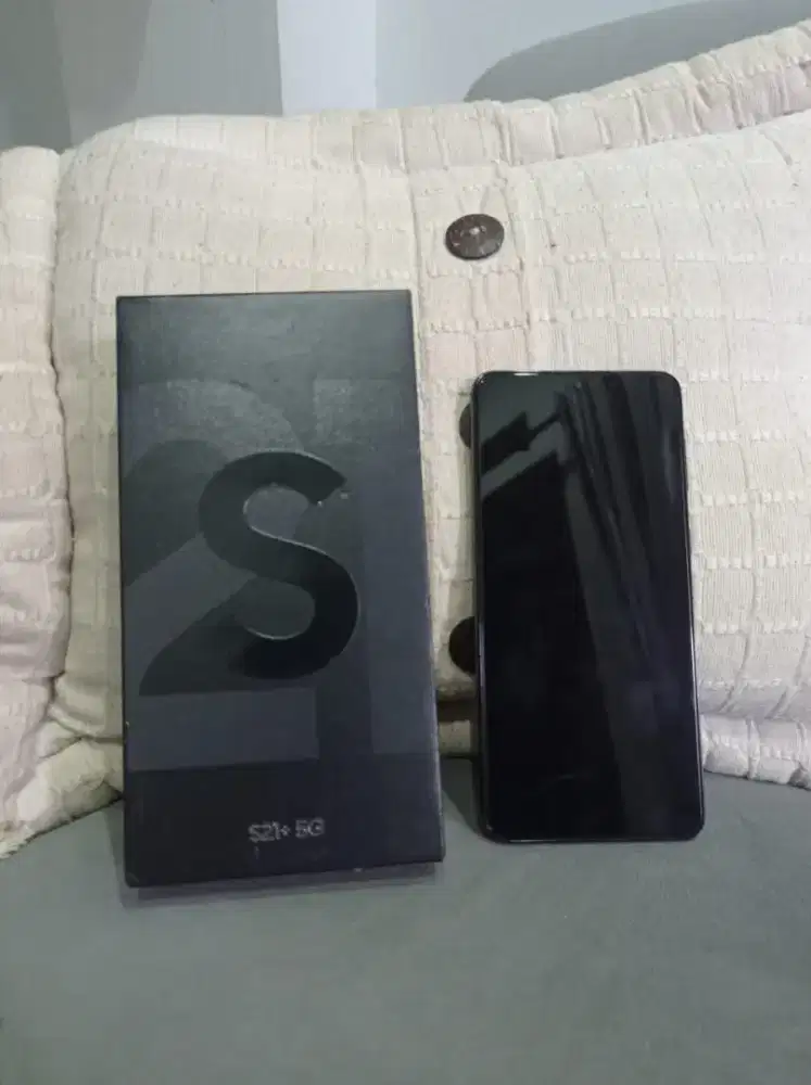 Samsung Galaxy S21 Plus 5G Phantom Black
Ram 8 Rom 128 GB
