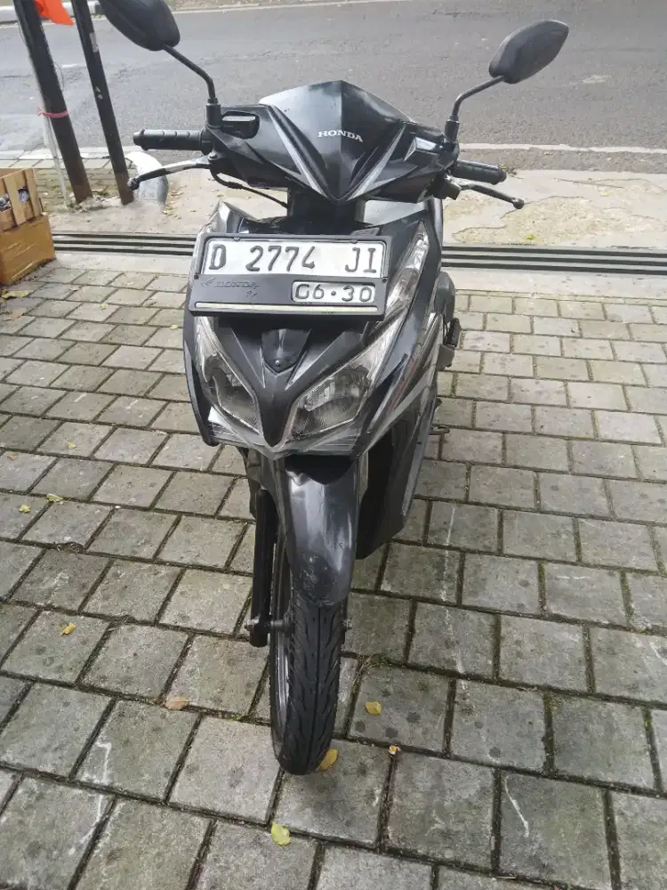 Jual Vario 125 KZR 2012 atas nama sendiri
